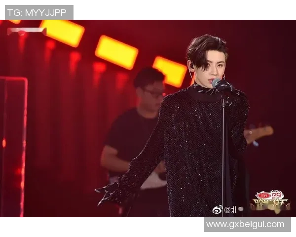 当爱豆邂逅足球明星:一场星光璀璨的跨界奇遇记